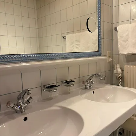 Otel Garni Senn 2*