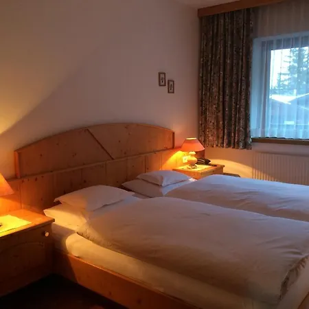 Otel Garni Senn Sankt Anton am Arlberg