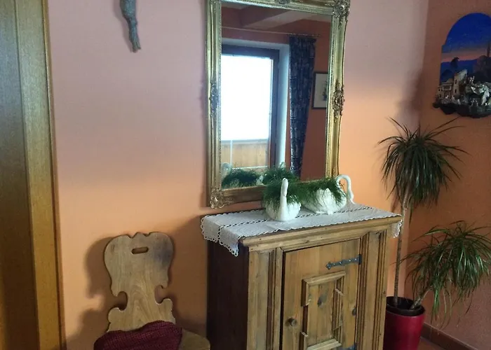 מלון Garni Senn 2*